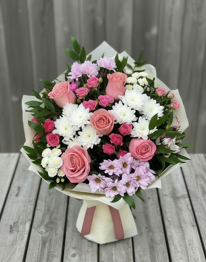 Букет цветов из: Альстромерии, Гвоздики, Розы и Хризантемы в Вознесенской Республики Ингушетия