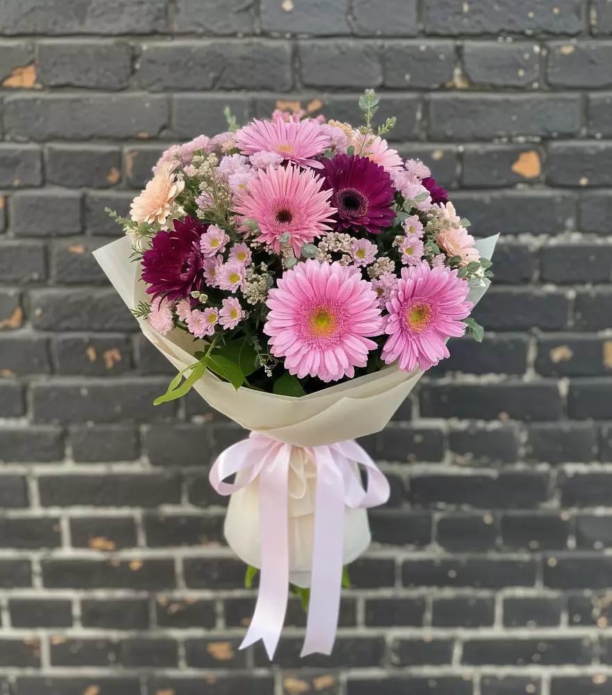 Букет цветов из: Герберы и Хризантемы в Вознесенской Республики Ингушетия
