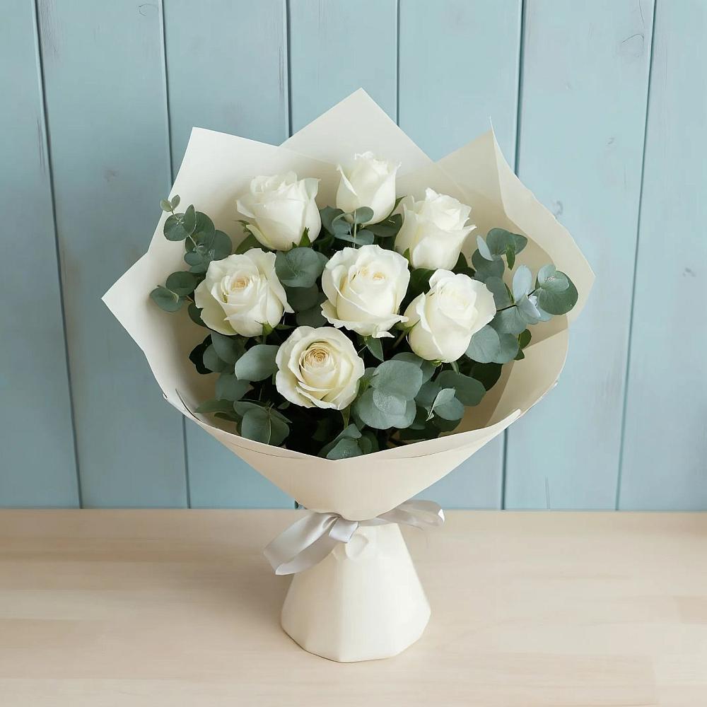 Букет Белые розы в Эвкалипте в Вознесенской Республики Ингушетия