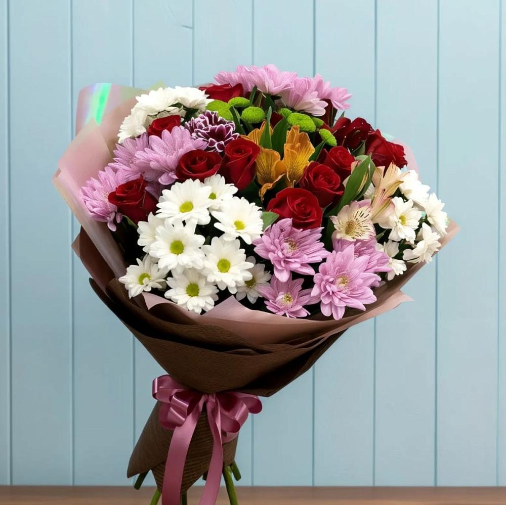Букет цветов из: Розы, Хризантемы и Альстромерии в Вознесенской Республики Ингушетия