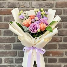 Букет цветов из:  Лизиантусы и Розы #REPLACE_PRED# Вознесенской Республики Ингушетия