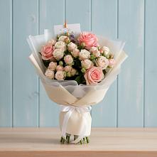 Букет цветов из:  Розы #REPLACE_PRED# Вознесенской Республики Ингушетия